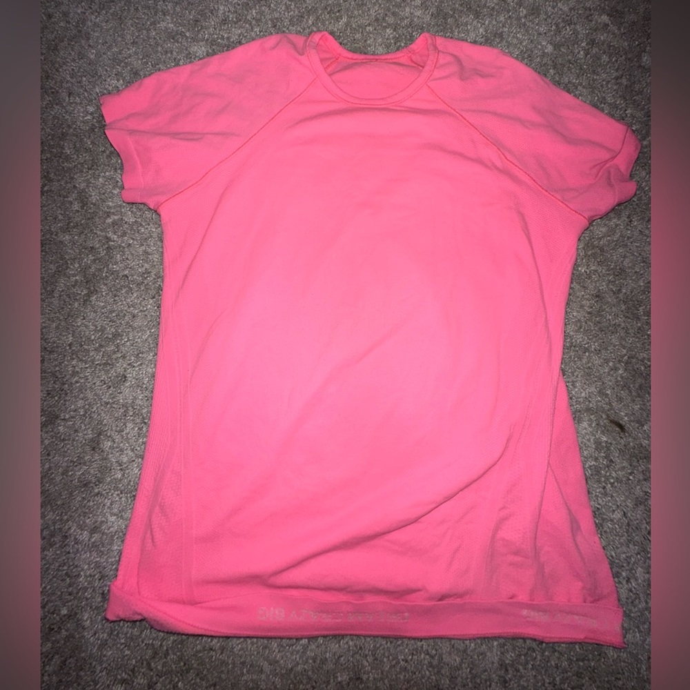 Athleta T-Shirt